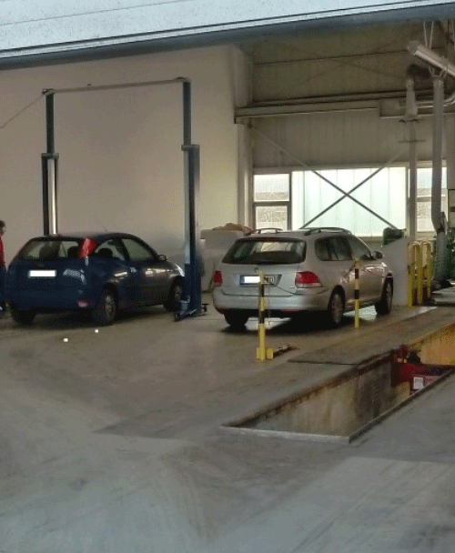 Overweg 19 Prüfhalle Innen